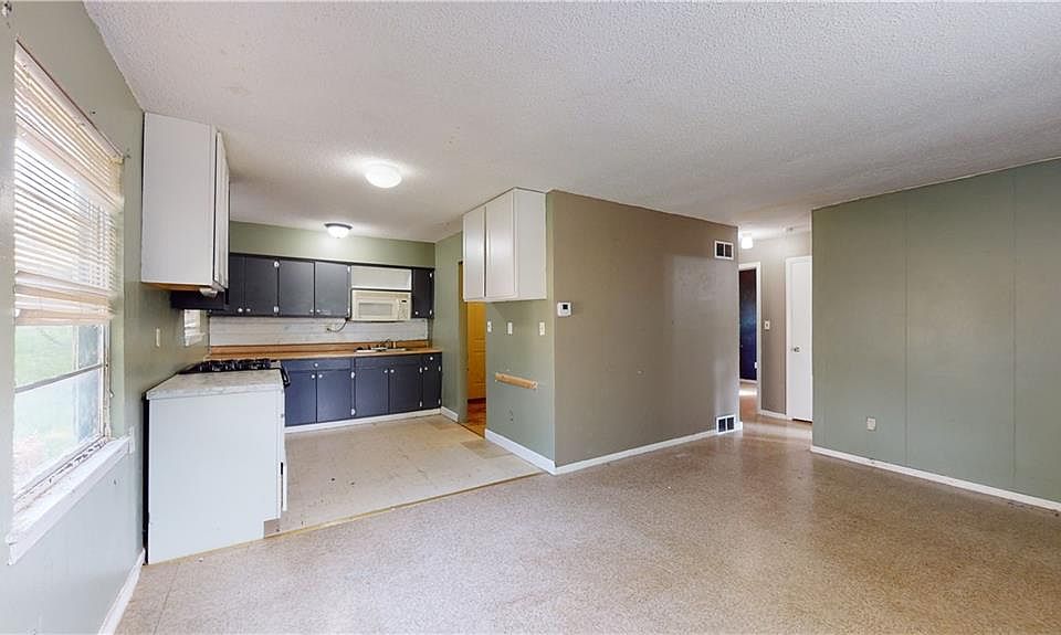 4926 Natoma St, Kansas City, KS 66106 Zillow