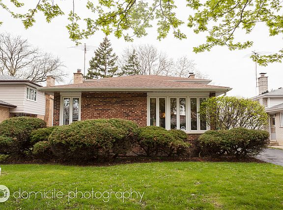 2nd image of 9052 N Grace Ave
