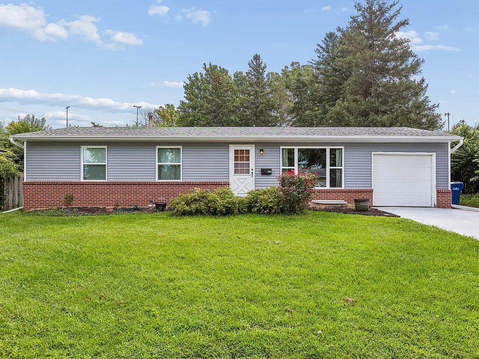 1109 Offutt Blvd