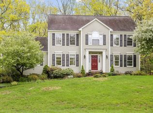 21 Sugarbush Ln, Andover, MA 01810
