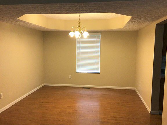 4th image of 1543 Windsong Dr