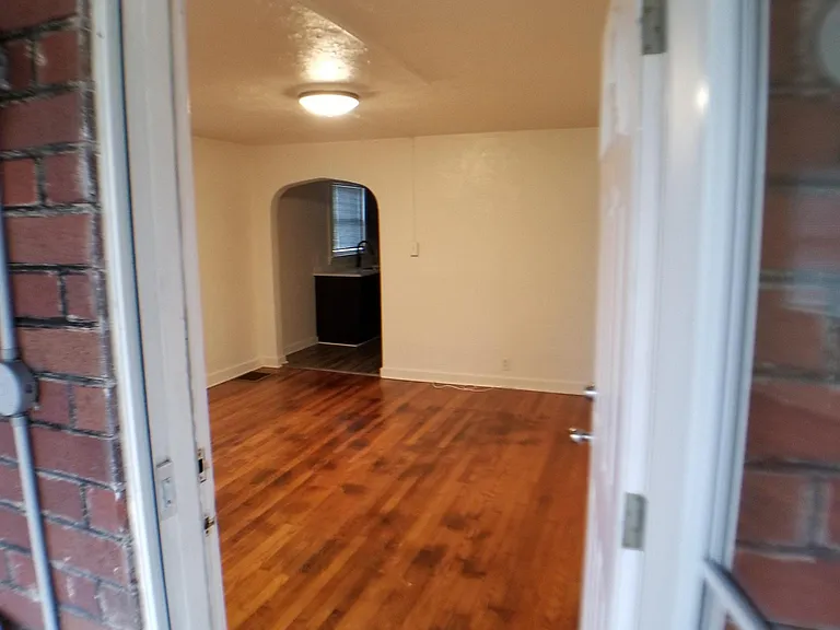 405 Millers Ln — Photo 4