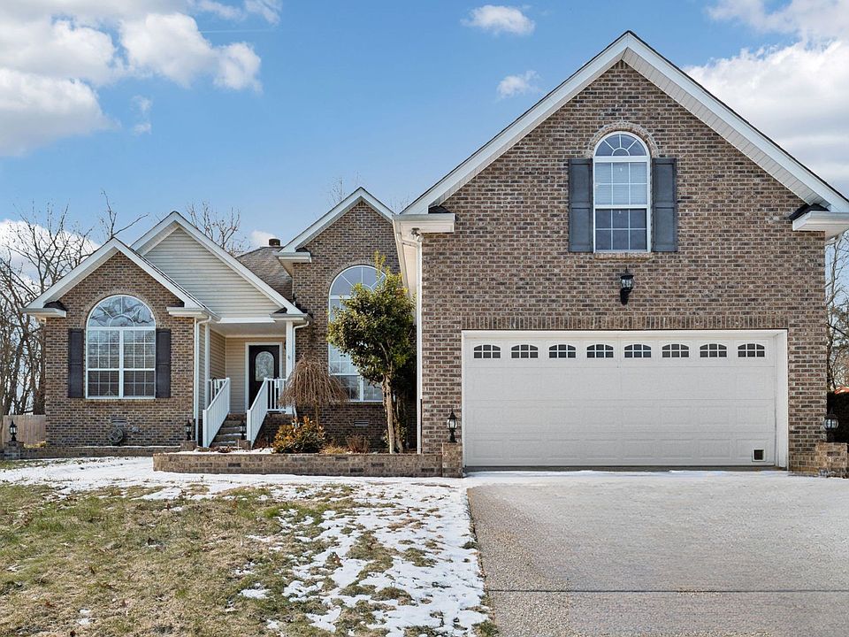 1st image of 312 Holly Ln