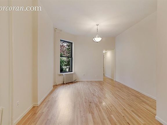 2nd image of 151 Garfield Pl APT 1L