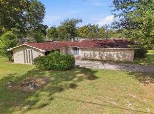 210 Henderson St, Deridder, LA 70634