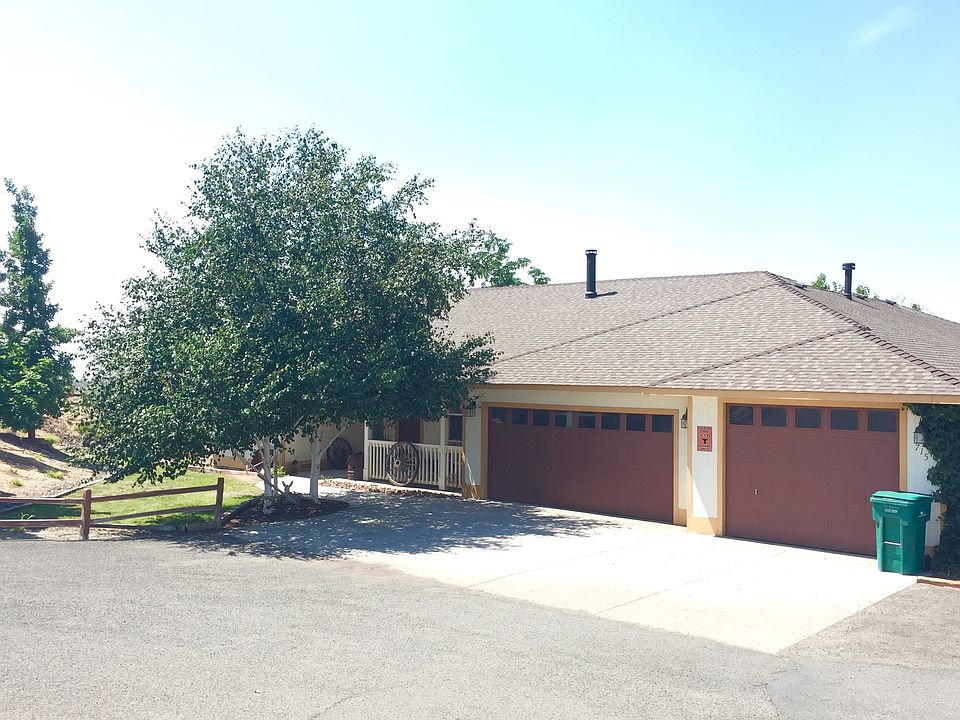 1st image of 715 Alamosa Dr