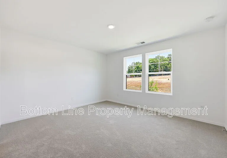 2308 Oakwood Meadows Ct — Photo 28