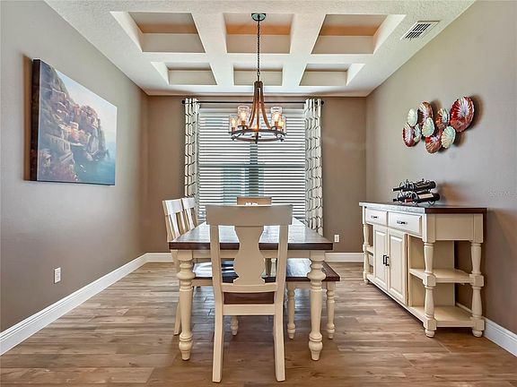 5th image of 4903 Palmetto Park Dr