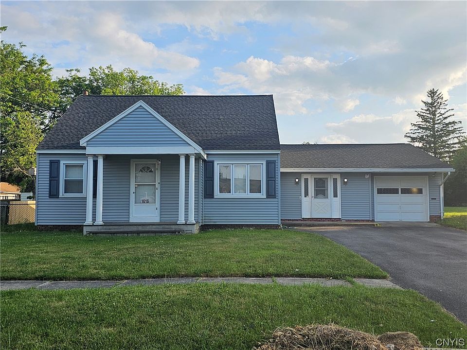 1616 Girard St, Utica, NY 13501 Zillow