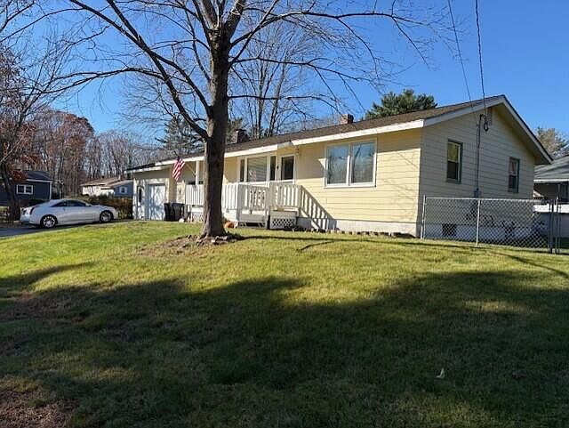 1st image of 4 Grandview Drive