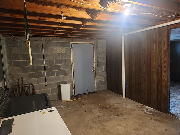 5th image of 1380 Starlight Ct