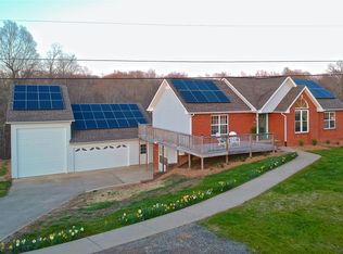 157 Highland Hills Dr, Big Rock, TN 37023