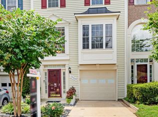 14220 Madrigal Dr, Woodbridge, VA 22193