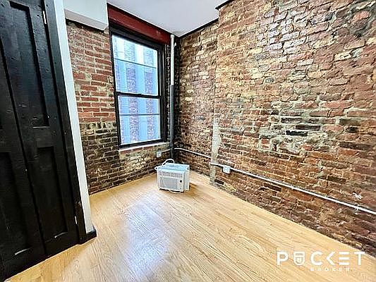5th image of 647 E 11th St APT 25