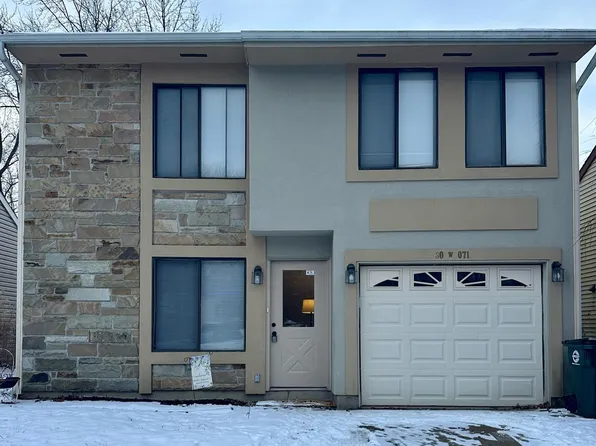 30W071 Dogwood Ct, Warrenville, IL 60555