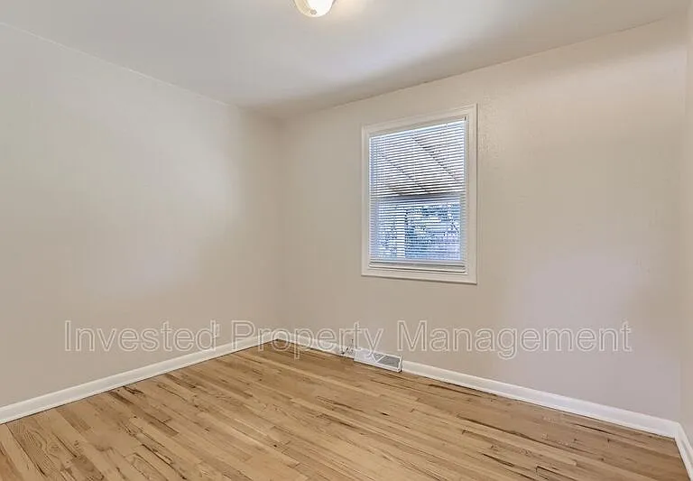 760 N Kenton St — Photo 10