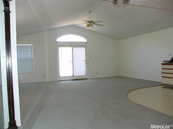 2nd image of 4531 Lemon Hill Ave