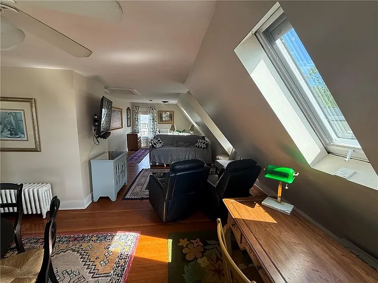 28 Calvert St #3 — Photo 6