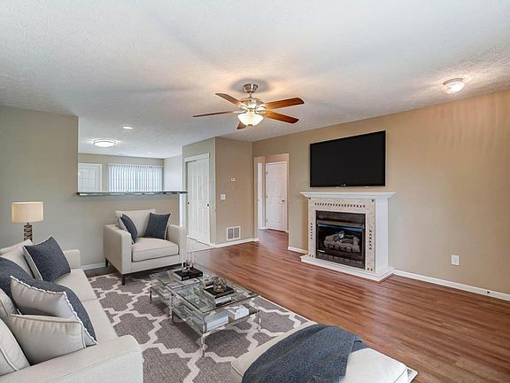 4th image of 2433 Hotchkiss St