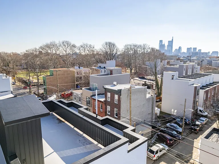 2731 W Jefferson St #4 — Photo 22