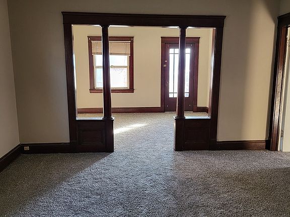 3rd image of 4405 McGregor Ave #Up