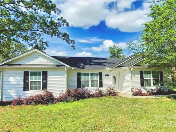 252 S Potter Rd, Lancaster, SC 29720