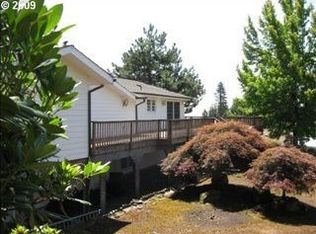 860 SW Red Hills Dr, Dundee, OR 97115