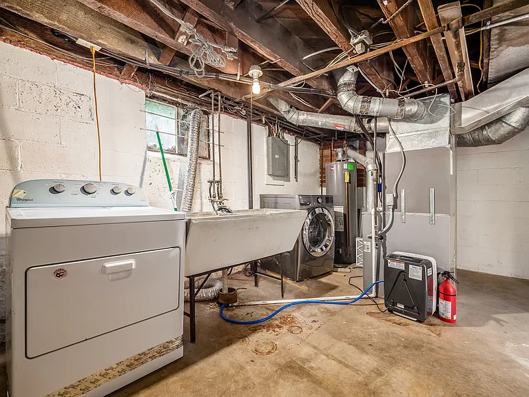 111 E Selby Blvd #1 — Photo 10