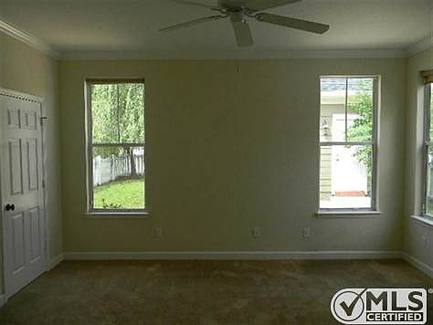 5th image of 3300 Calumet Dr #23
