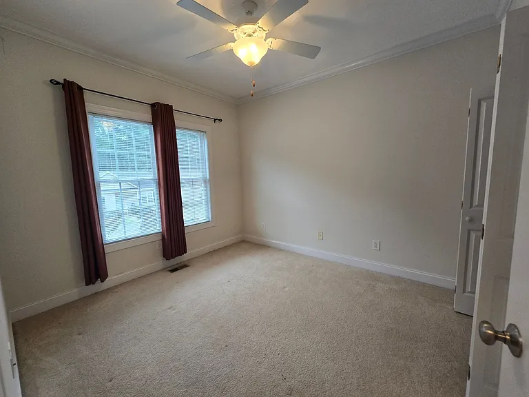 1067 Windrace Trl — Photo 17