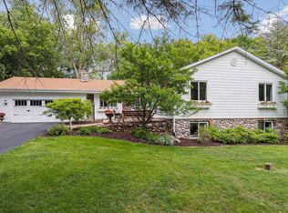 2080 Webber Hills Rd, Wayzata, MN 55391