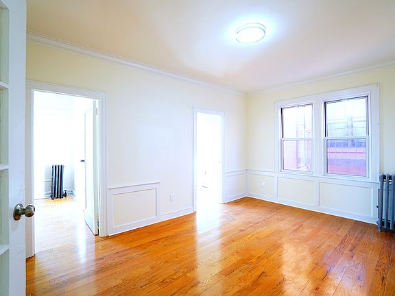 2nd image of 50-33 39th Pl #2