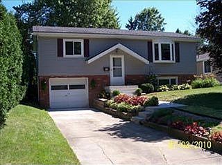 1st image of 221 W Good Ave