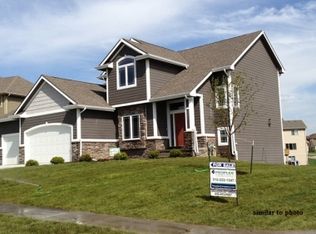 16800 Alpine Ct, Clive, IA 50325