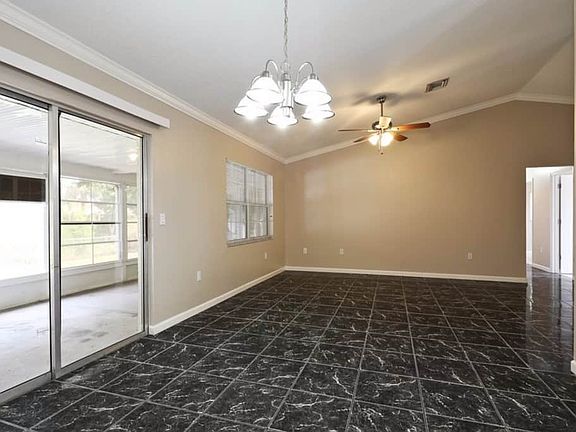 4th image of 4116 4th Avenue Dr W
