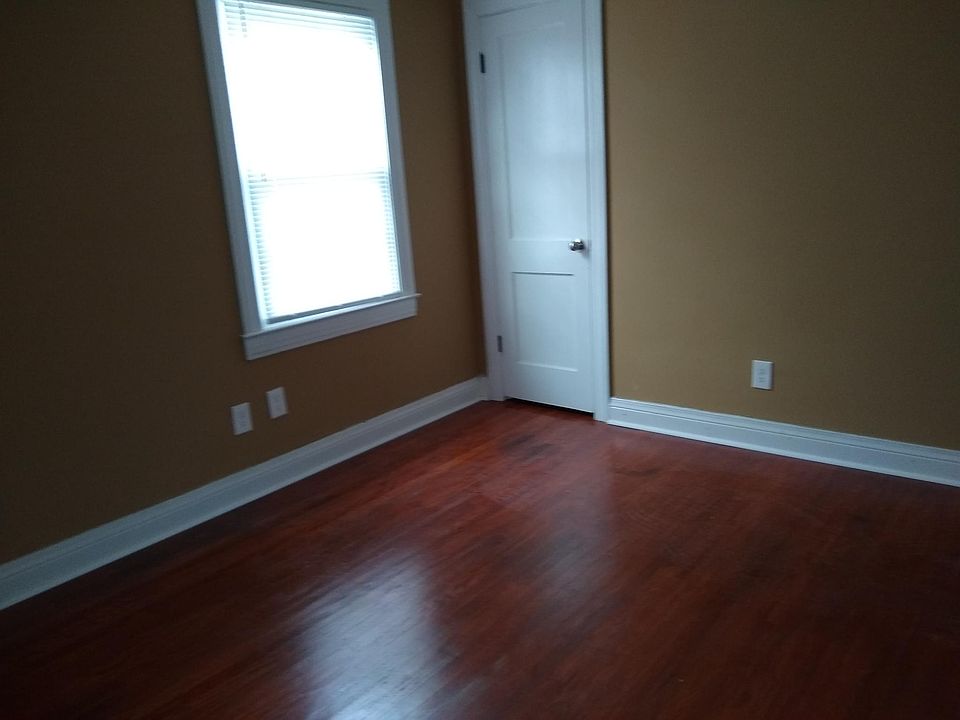 1st image of 4201 Northwestern Pkwy