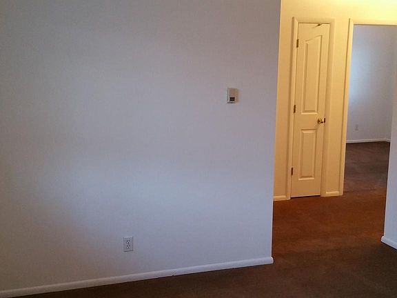 2nd image of 945 W Genesee Ave APT H