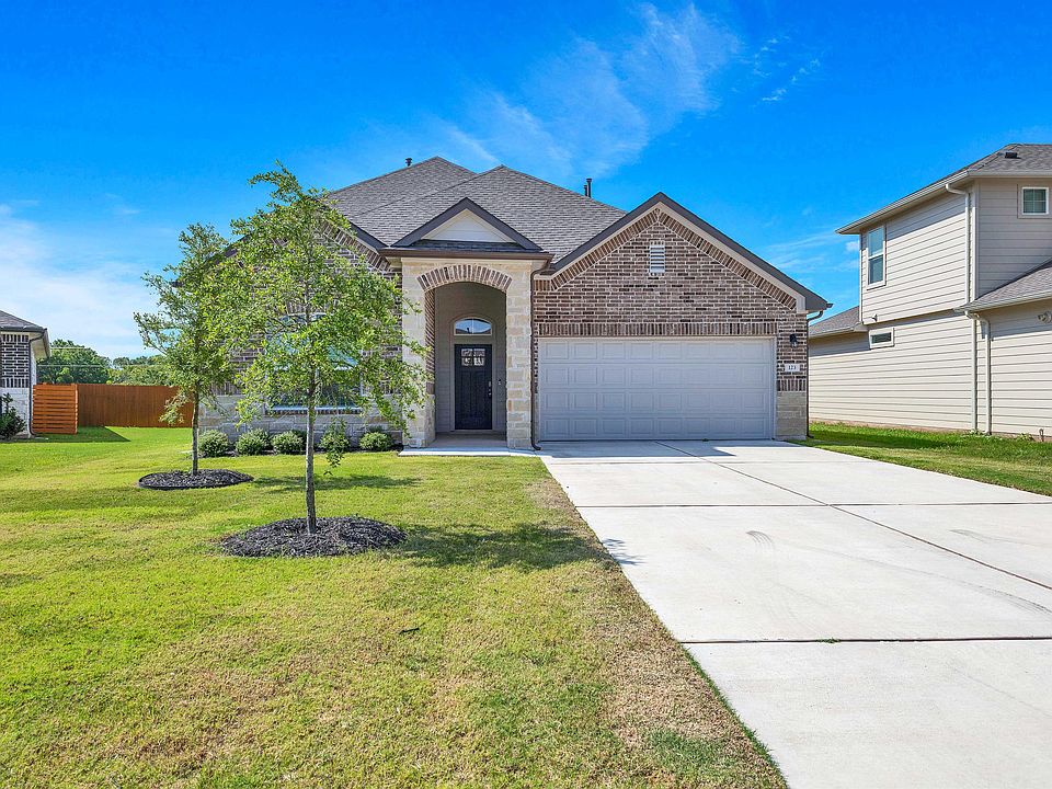 1st image of 123 Rainmaker Ln