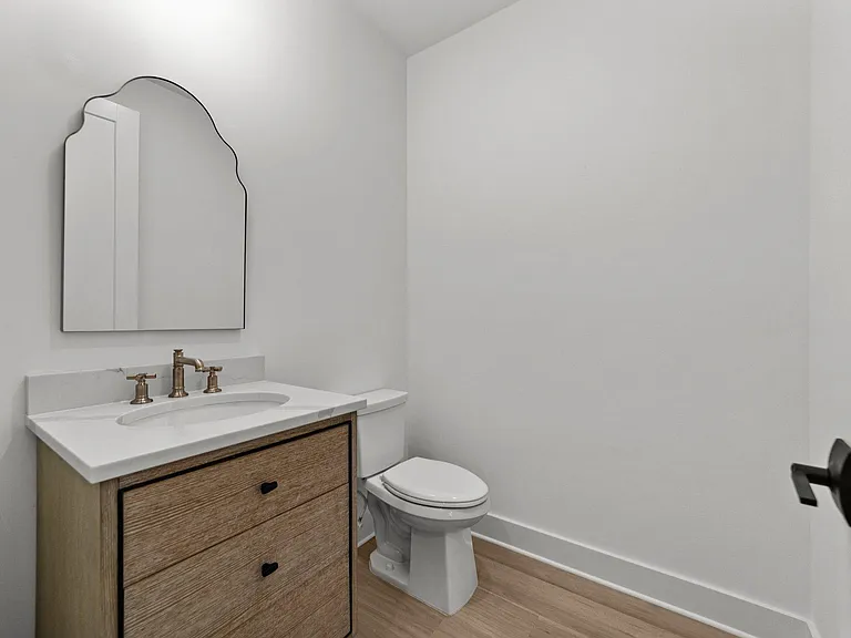 Powder room