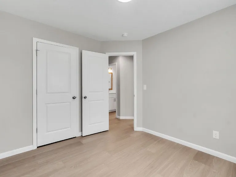 253 Woodruff St — Photo 17
