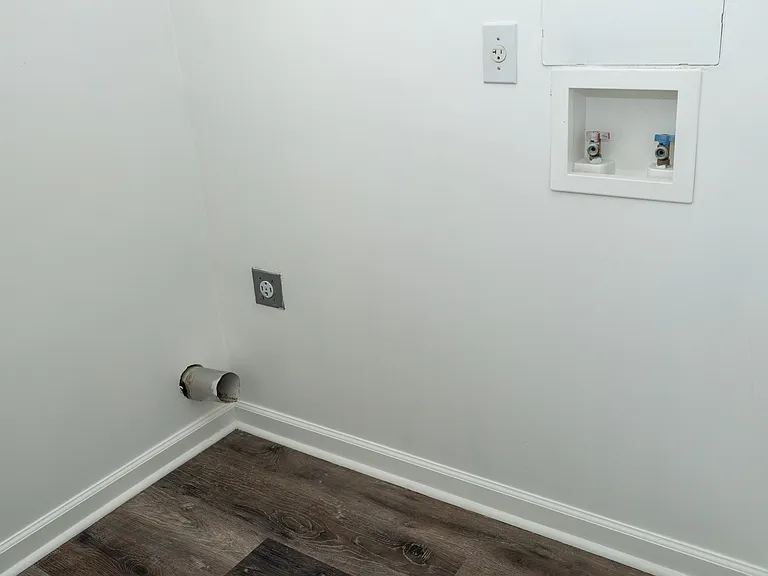 135 Charleston Pl — Photo 11