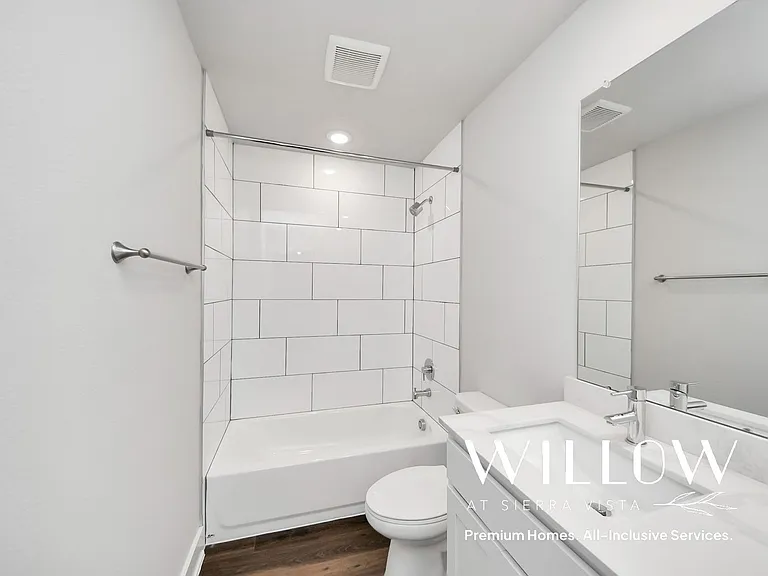 10518 Moon Valley Ln — Photo 32
