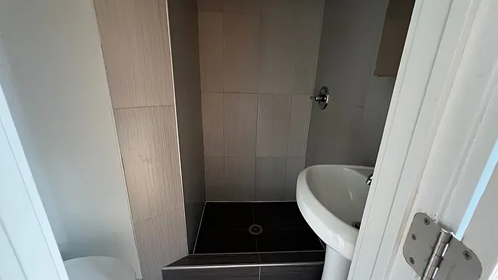 Rented by Highline Residential | media 54