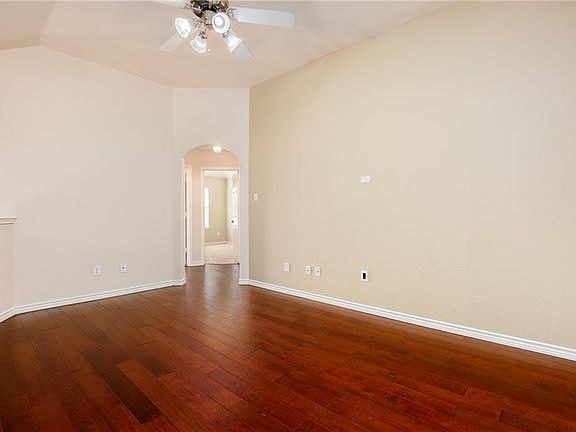 5th image of 13649 Badger Creek Dr