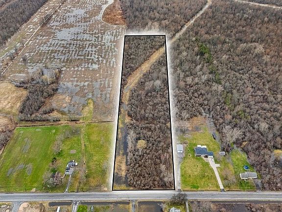 3rd image of 10990 Transit Rd