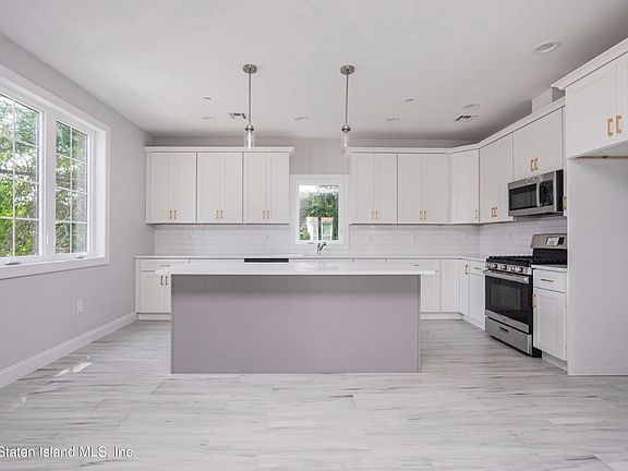4th image of 24 Goff Ave #A