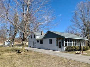 2584 W Hansen Rd, Ludington, MI 49431