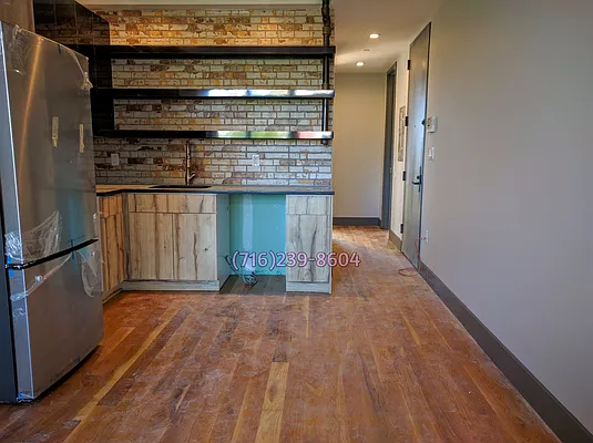 Rented by Manhattan Management LLC | media 26