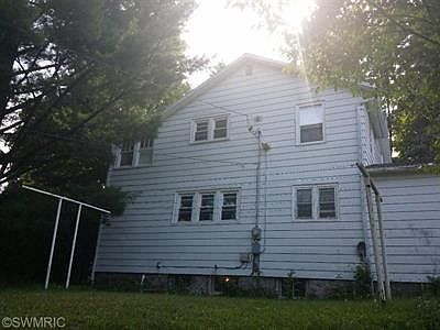 5th image of 324 Monroe Ave