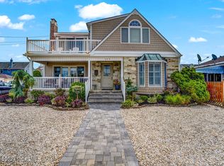 200 S Bayview Ave, Seaside Park, NJ 08752